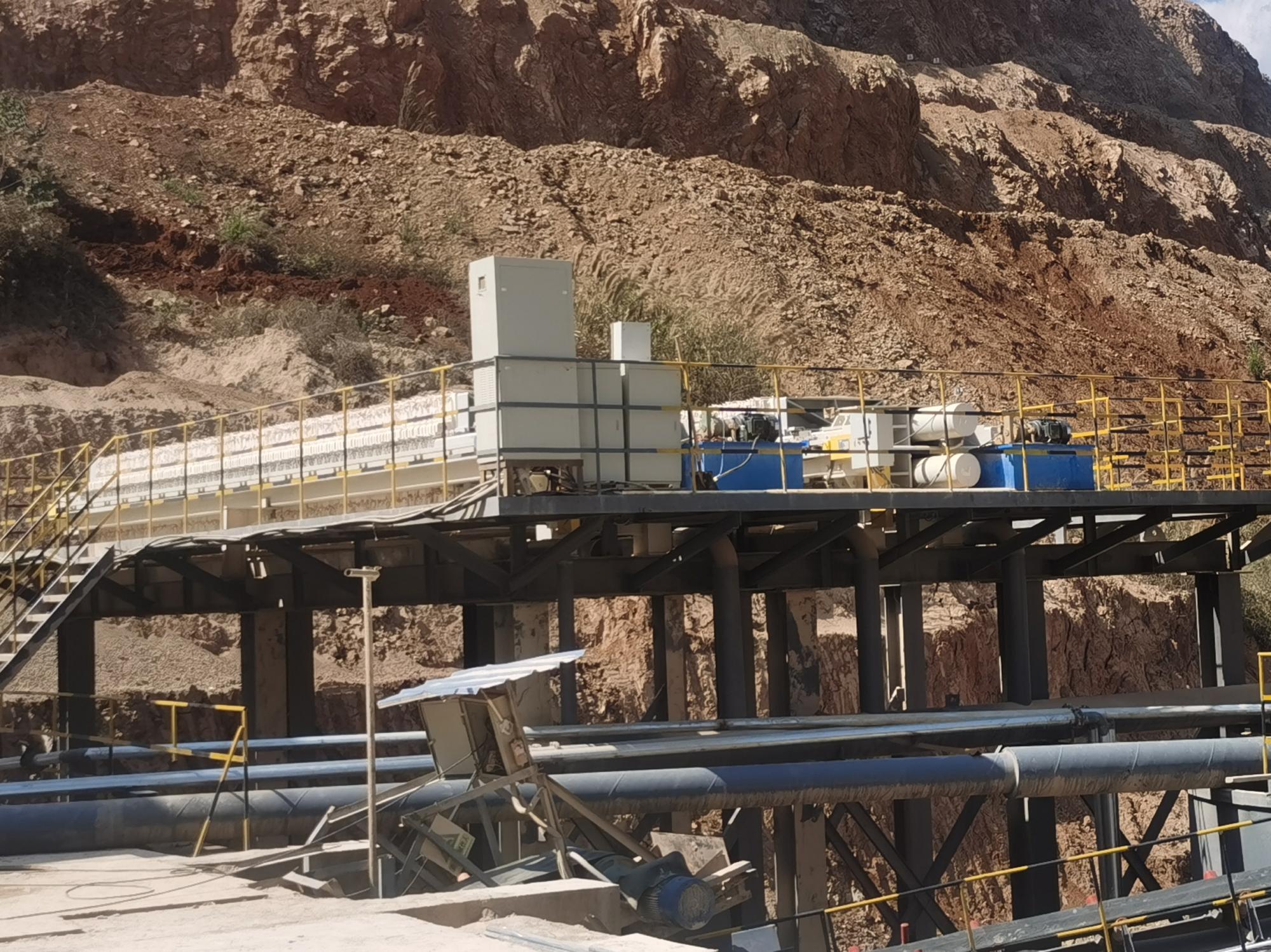 Plate frame pressure filter