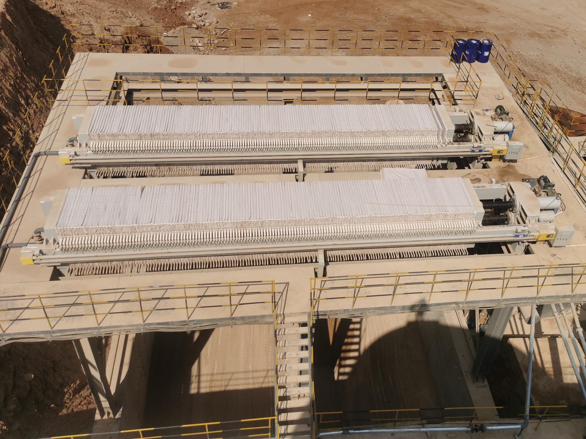 Plate frame pressure filter