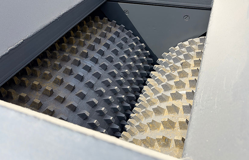 Roller crusher