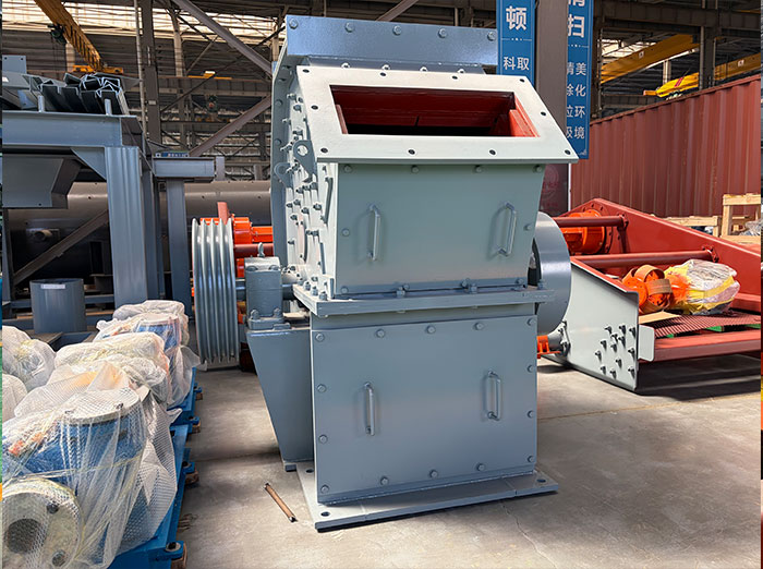 High efficiency fine crusher