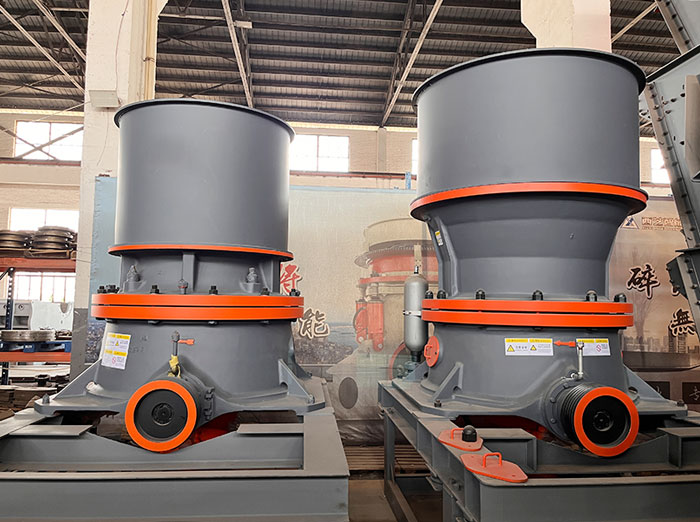 What are the characteristics of a hydraulic cone crusher