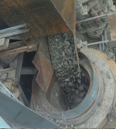 800 t/h Limestone Crushing and Sand-Making Site